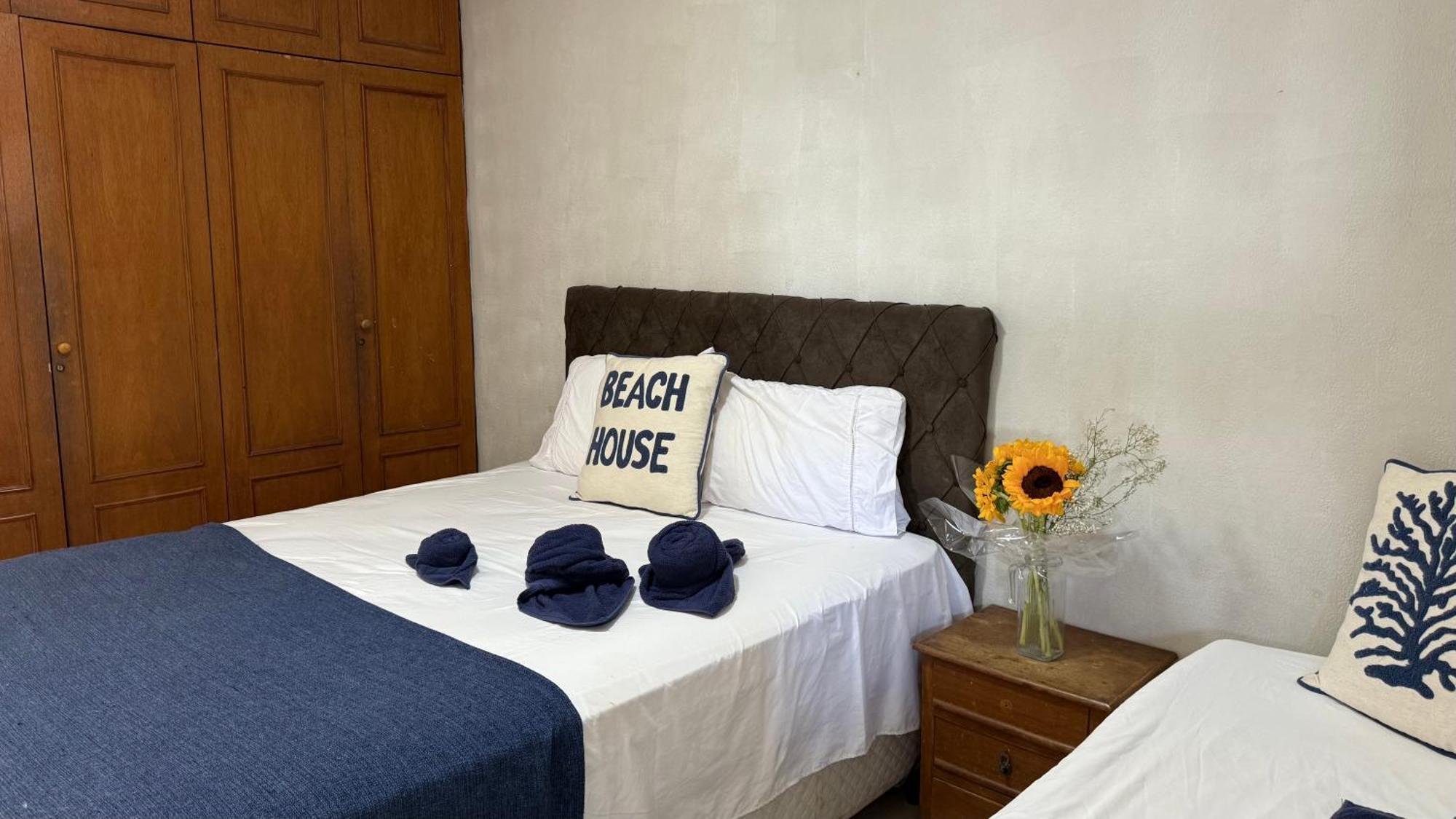 Apartment Em Frente A Da Barra, Posto 6 *