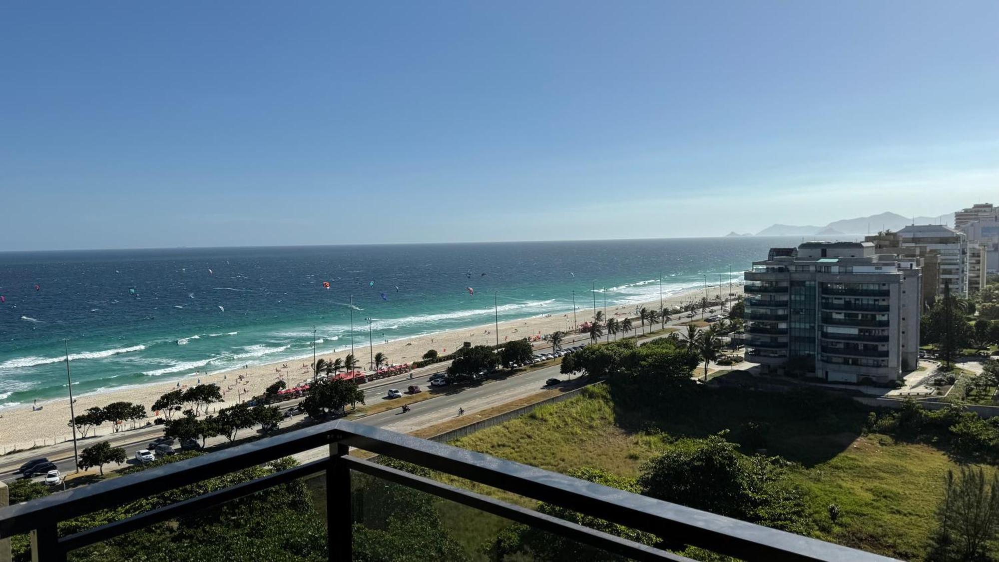 Apartment Em Frente A Da Barra, Posto 6