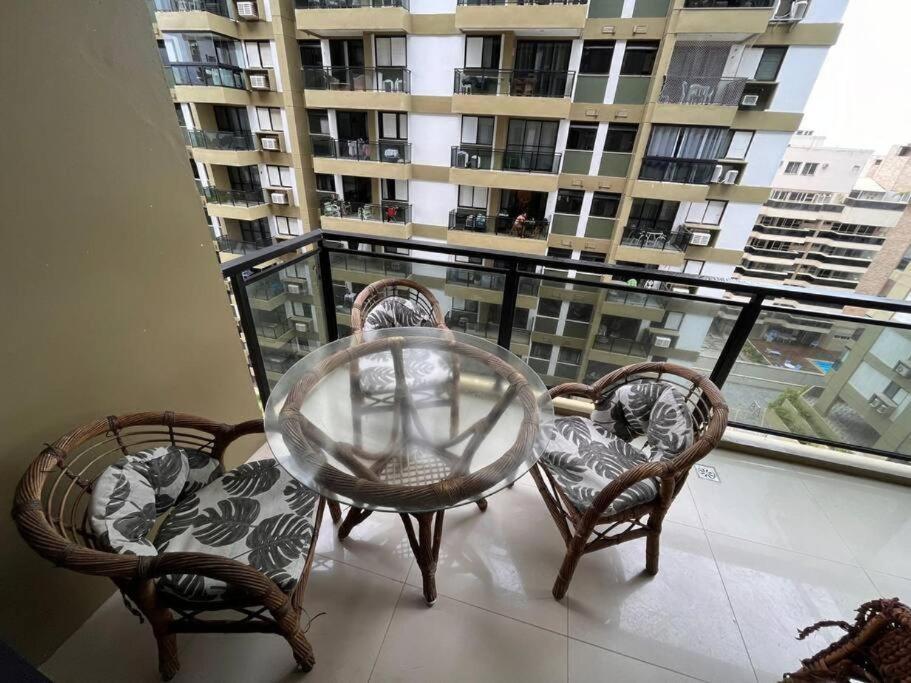 Em Frente A Da Barra, Posto 6 Apartment
